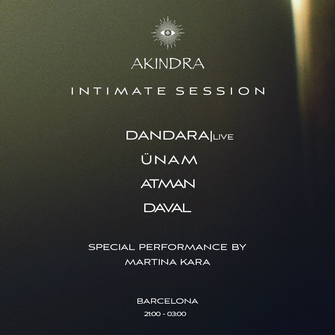 Akindra - Intimate Session