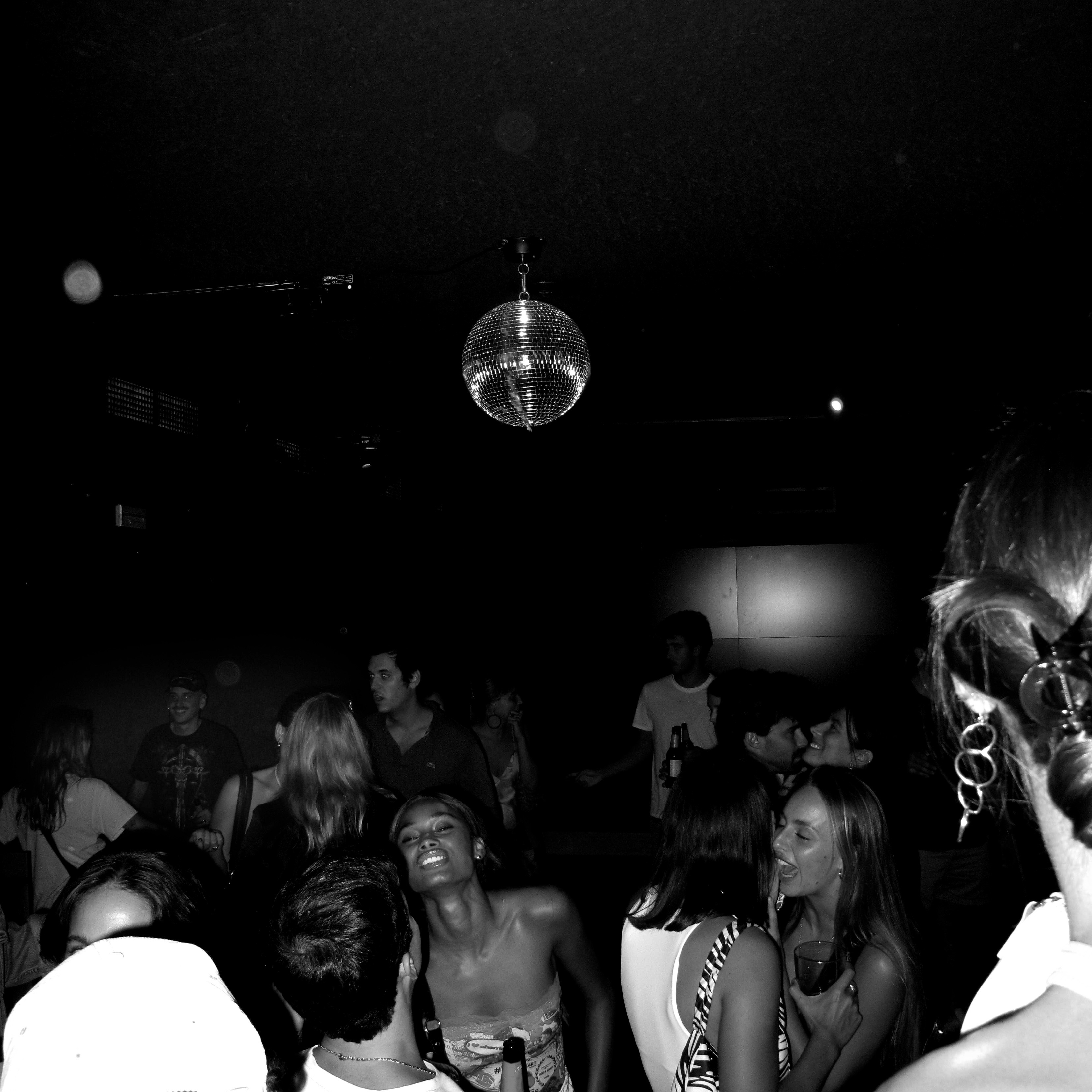 COHETE: G SPOT / DISCO BAR