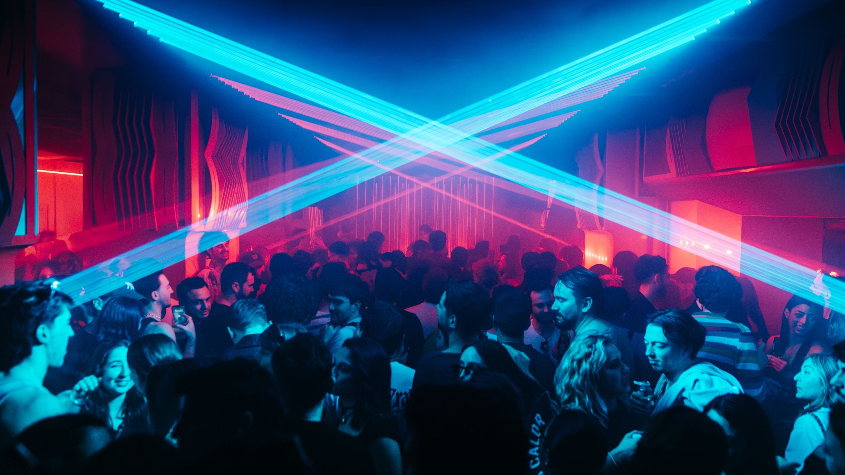 Roots pres. Tania Vulcano