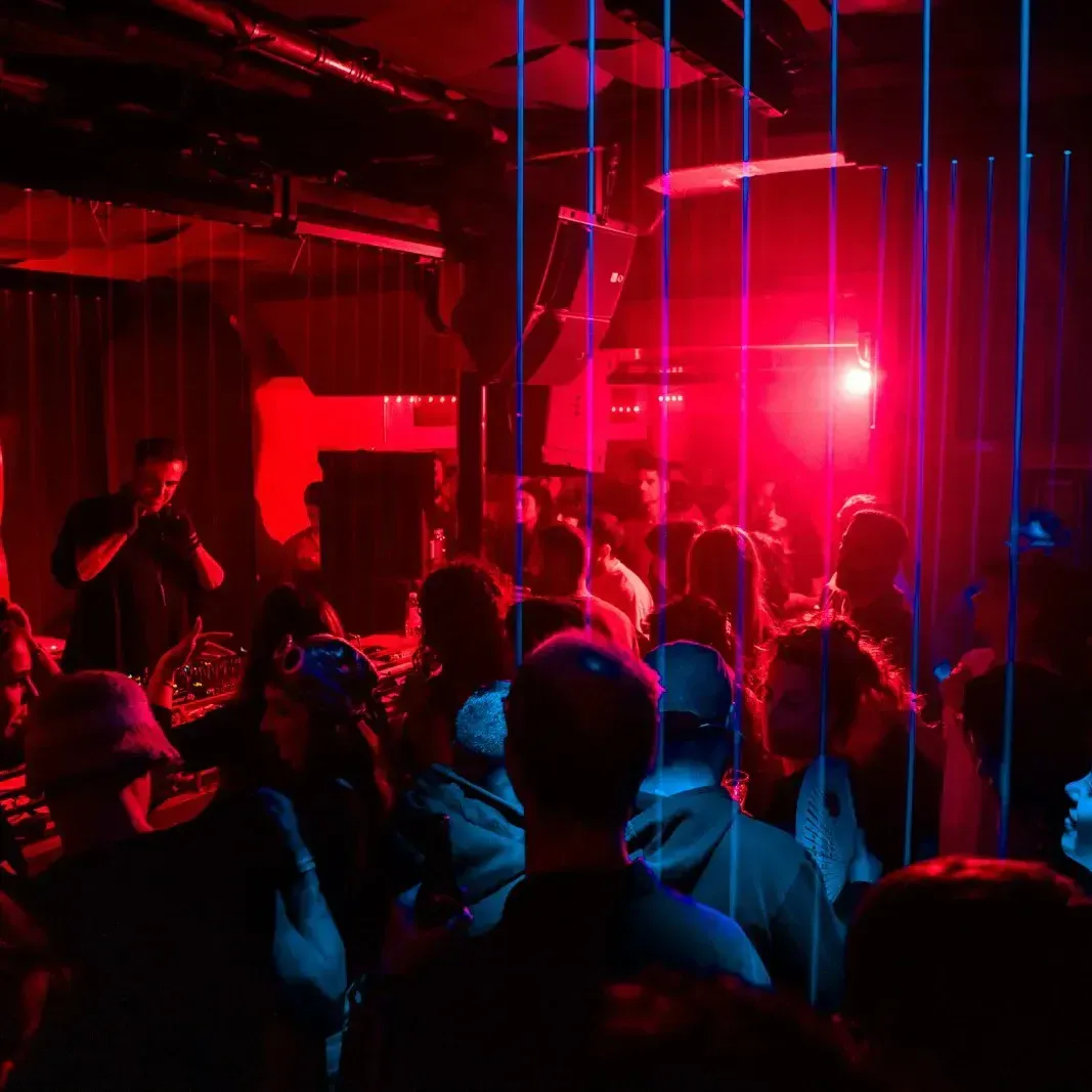 Les Enfants pres. Dubfire Open To Close