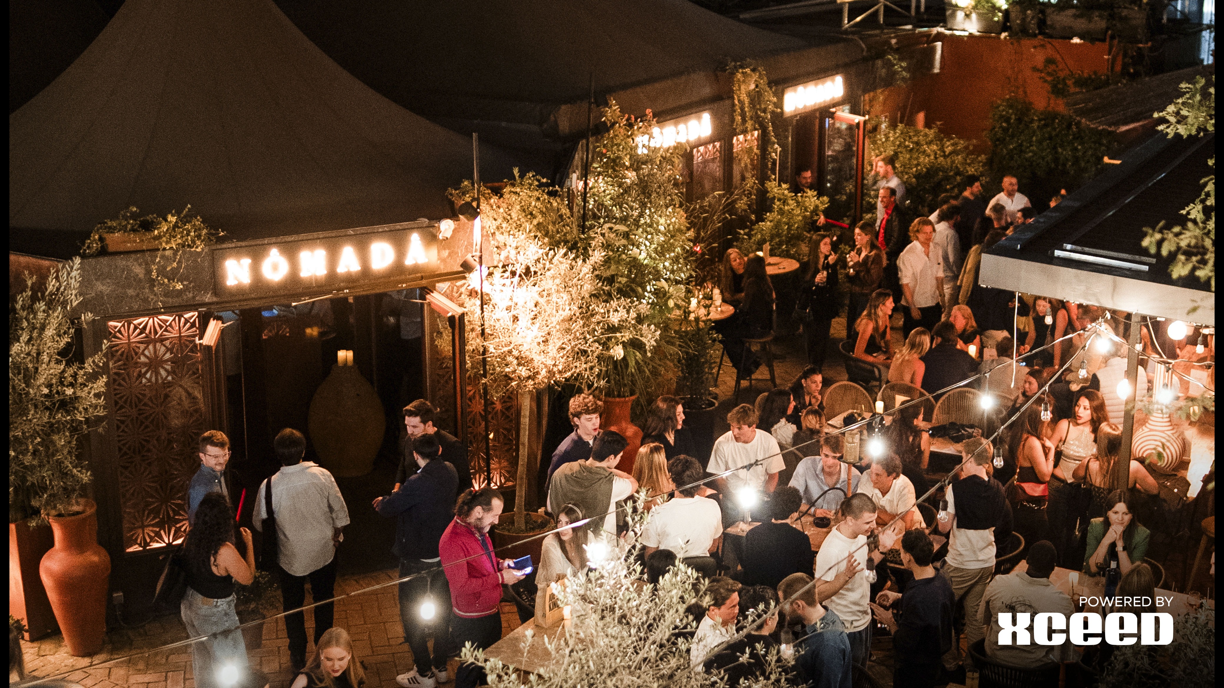 Pre drinks at Nômadâ