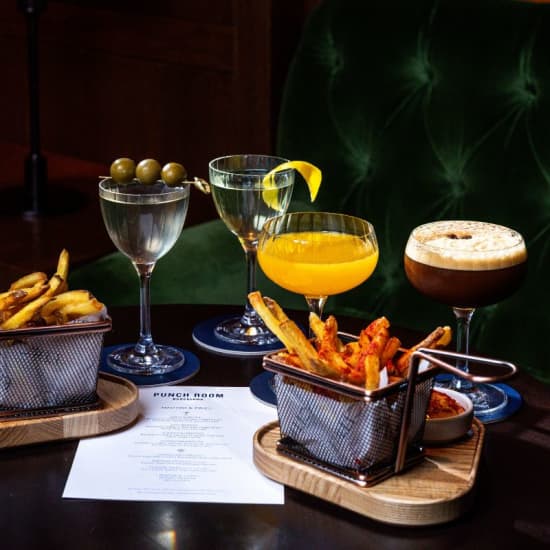 Cartaz oficial do evento Martini & Fries en Punch Room