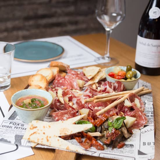 Cartaz oficial do evento La Pappardella: menú degustación a la italiana