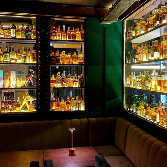 Cartel oficial del evento Cata Descubrimiento del Whisky Japonés en Holy Drop