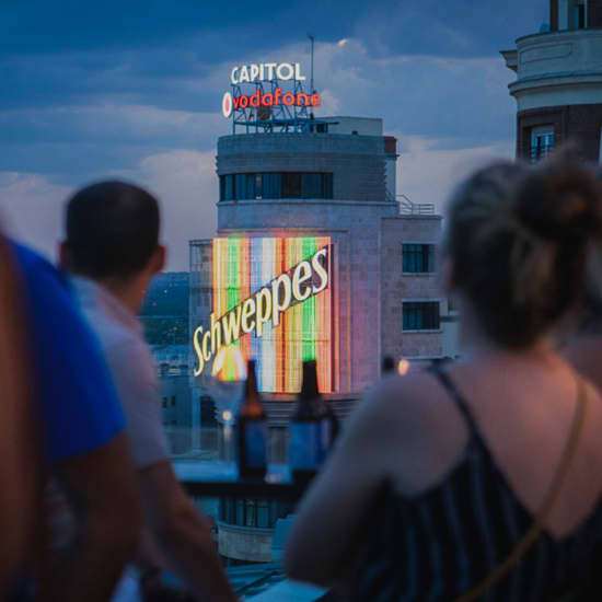 Cartaz oficial do evento Copas y Tardeo en Ella Sky Bar