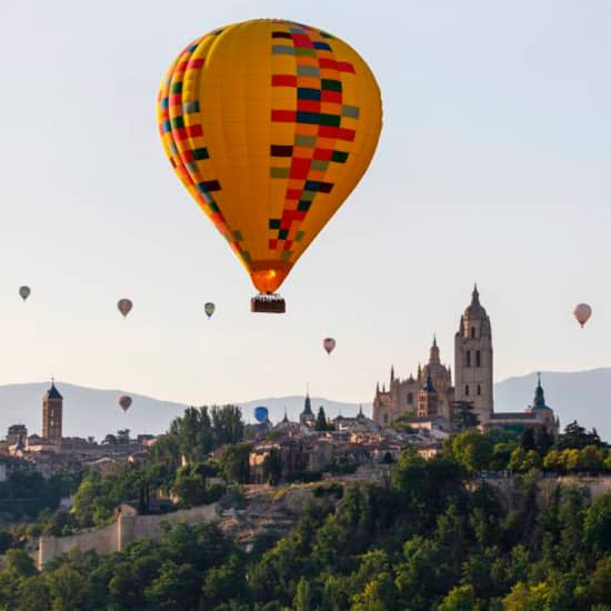 Official cover of the event Segovia desde el Cielo - Vuelo en globo al amanecer