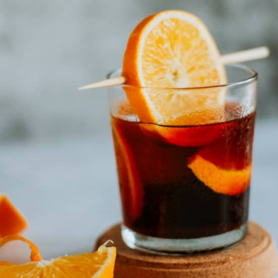 Official cover of the event Aperitivo con vermut o manzanilla y dos Gildas en Malasaña