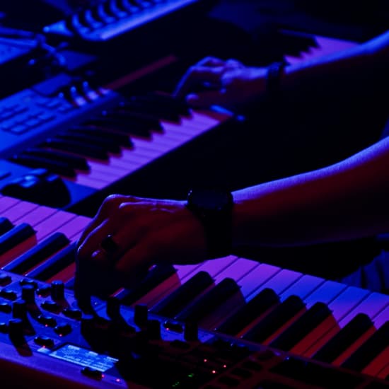 Cartel oficial del evento Only YOU Hotels presents: NIN3S Intimate