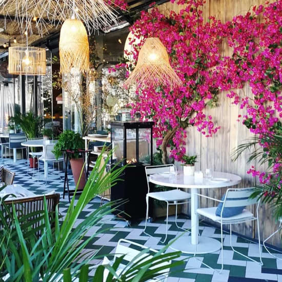 Cartaz oficial do evento Pipa&Co Aravaca, Grupo Larrumba: delicioso menú internacional