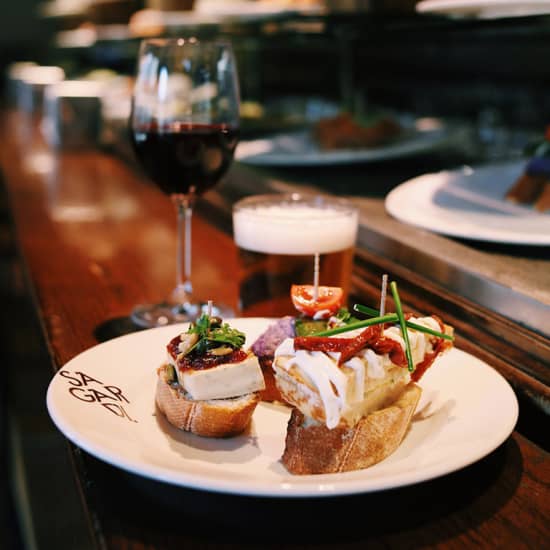 Official cover of the event Menú 16 pintxos donostiarras + botella en Sagardi Euskal Etxea