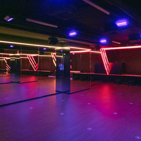 Official cover of the event DECIBEL - Danse workout associant cardio et renforcement musculaire