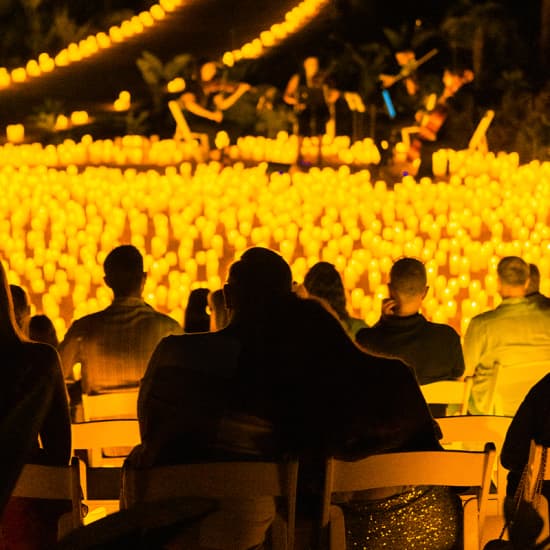 Cartel oficial del evento Candlelight: Especial Dia dos Namorados