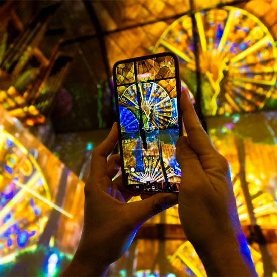 Cartaz oficial do evento Flow: Una nueva experiencia inmersiva en Madrid