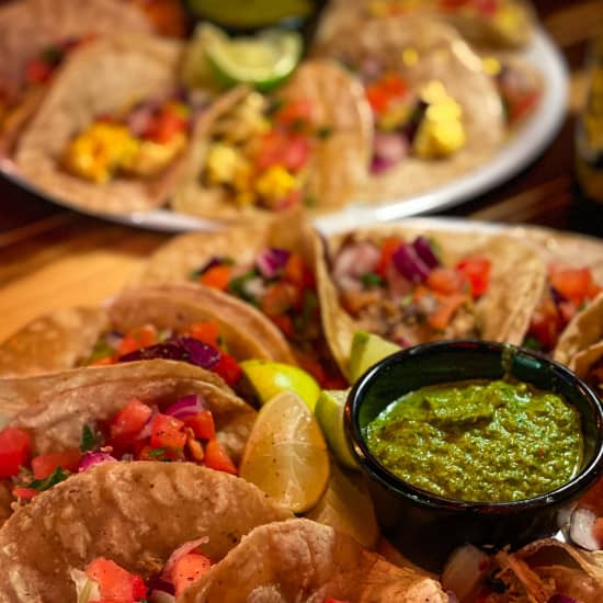 Cartaz oficial do evento Amor, Tacos y Margaritas