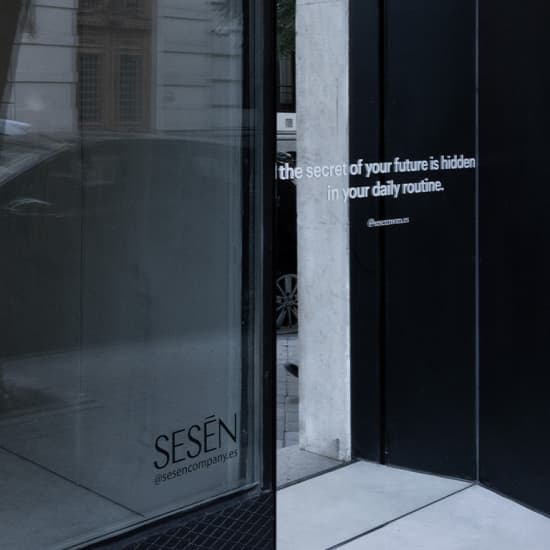 Cartaz oficial do evento Sesēnroom: Experiencia de Colágeno