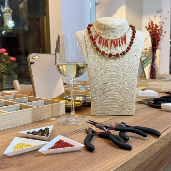 Official cover of the event Taller de joyas con vino - Winers