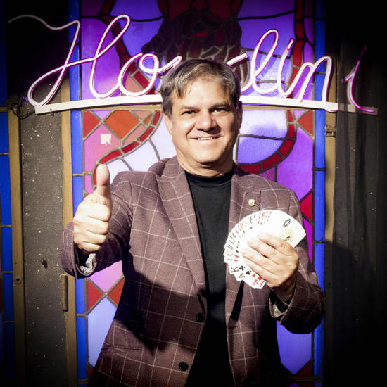 Cartel oficial del evento Alucinante en la Sala Houdini