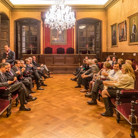 Couverture officielle de l'événement Visita Nocturna a la Real Academia de Medicina y espectáculo