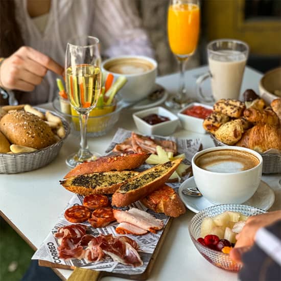 Cartel oficial del evento Brunch en La Terraza by La Zamorana