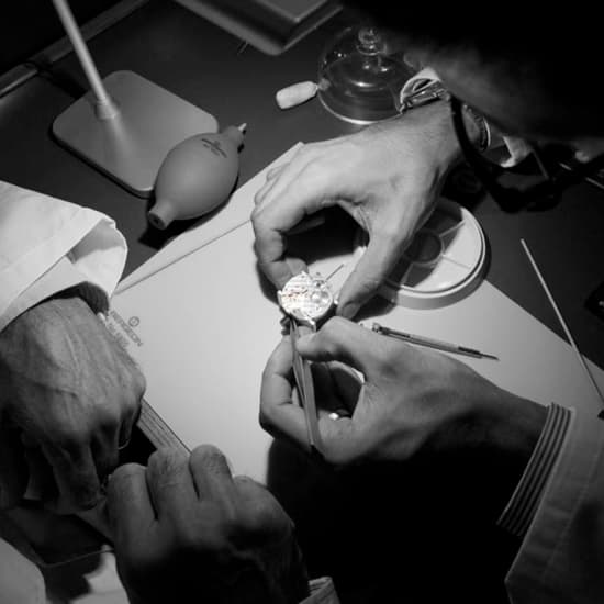 Cartaz oficial do evento Cours d'horlogerie : ateliers de démontage et de remontage de mouvement de montres