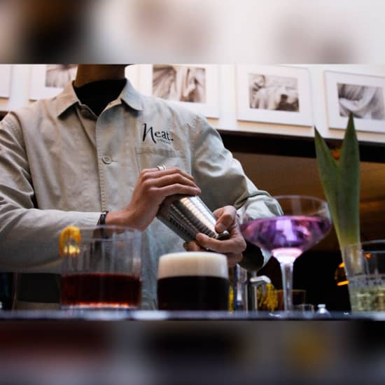 Cartaz oficial do evento ATELIER COCKTAIL & CRÉATIVITÉ