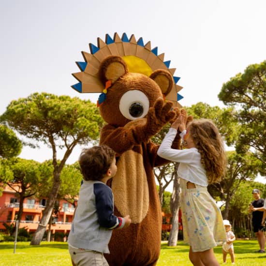 Cartel oficial del evento Almoço Especial de Páscoa