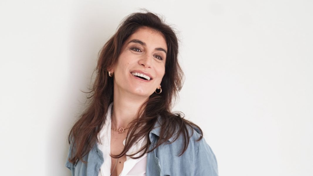 GIOVEDÌ 12 MARZO - PAOLA MICHELINI con INTROVERSA - STAND UP COMEDY al MAGMA